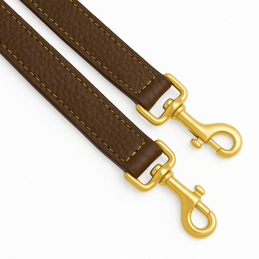 Correa de cuero Marrón.