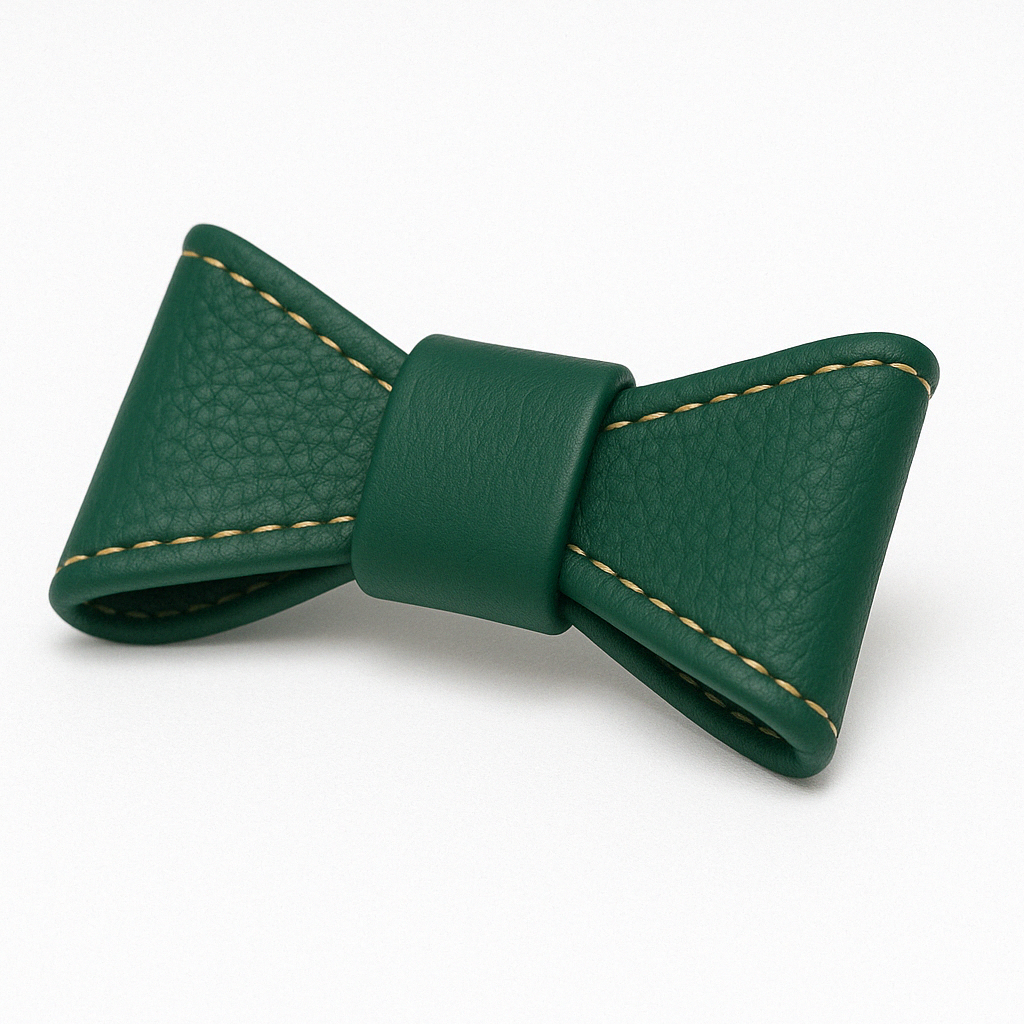 Pajarita de cuero para collar color Crema.