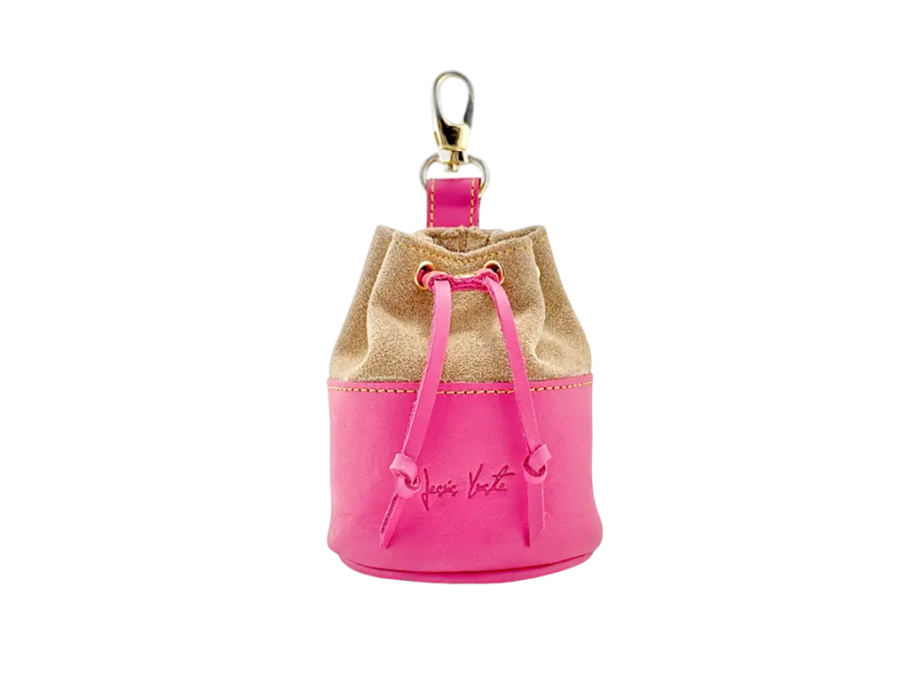 Bolsa de golosinas colección "Chic is Pink" en cuero rosa. 